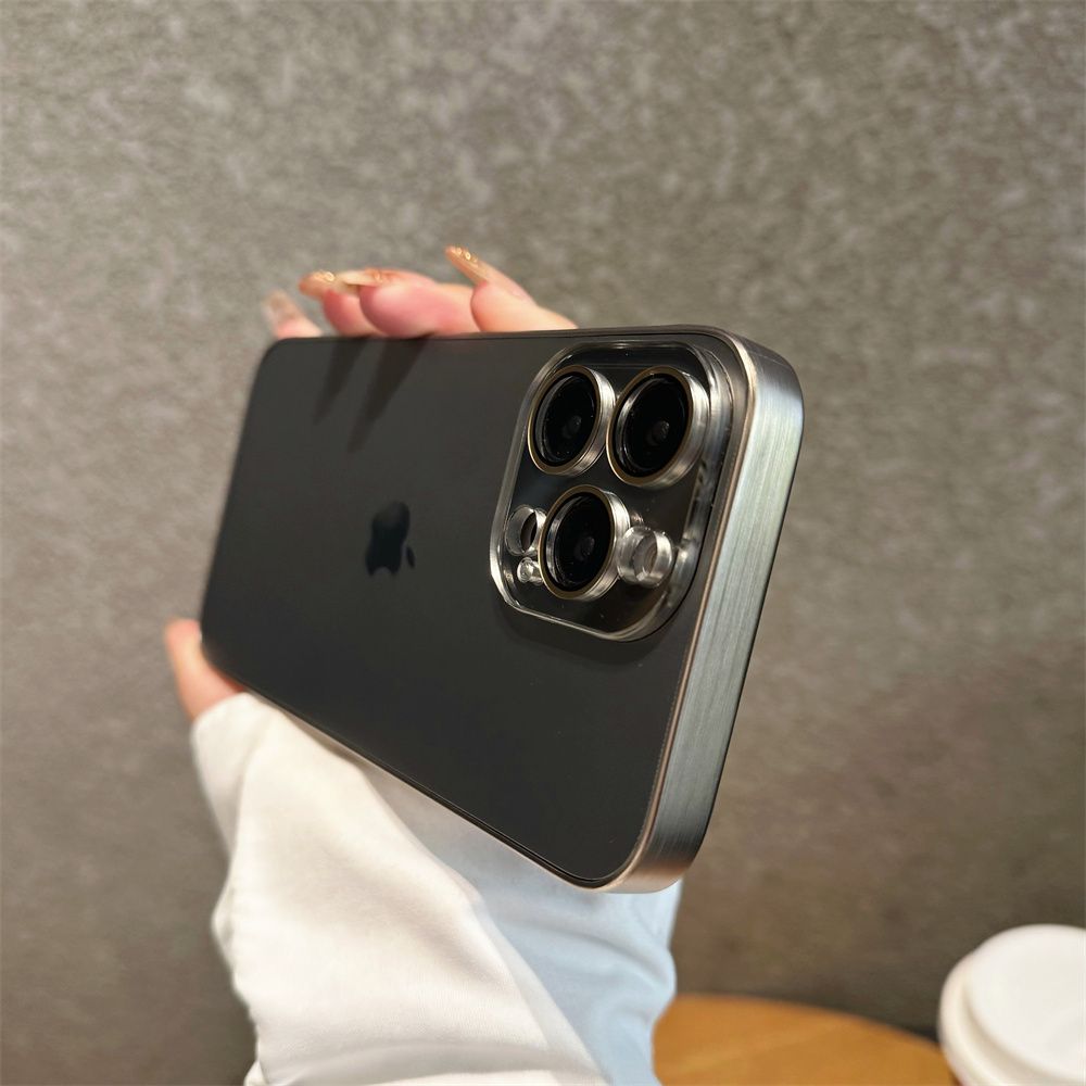 钛金拉丝苹果15promax手机壳磨砂iPhone14/13/12电镀带镜头膜11套