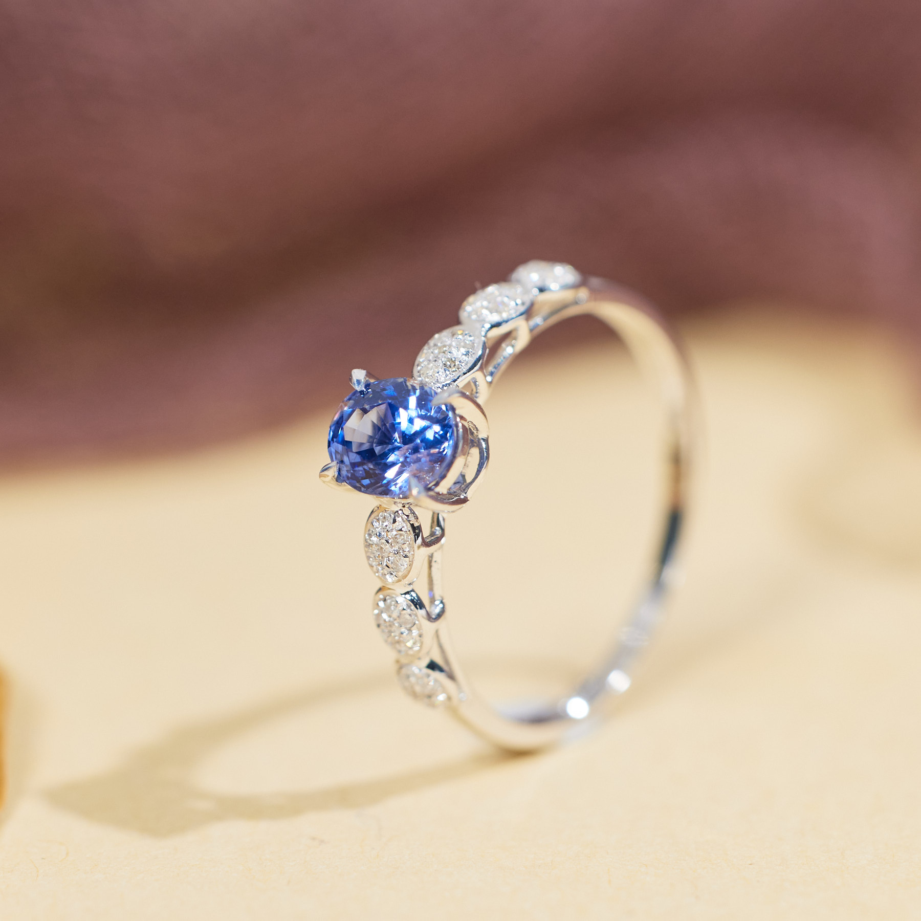 【玉峰珠宝丨安娜严选】蓝宝石女戒18K金【U8927】多样性发一