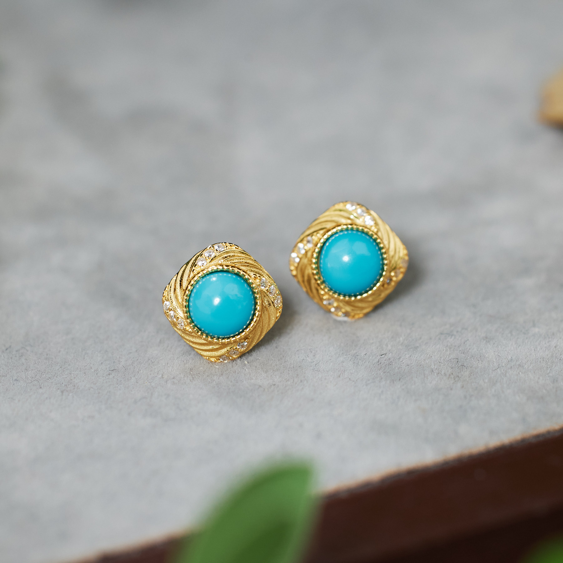 【玉峰珠宝丨安娜严选】美松耳饰S925银卡5.5【W3852】多样性发一