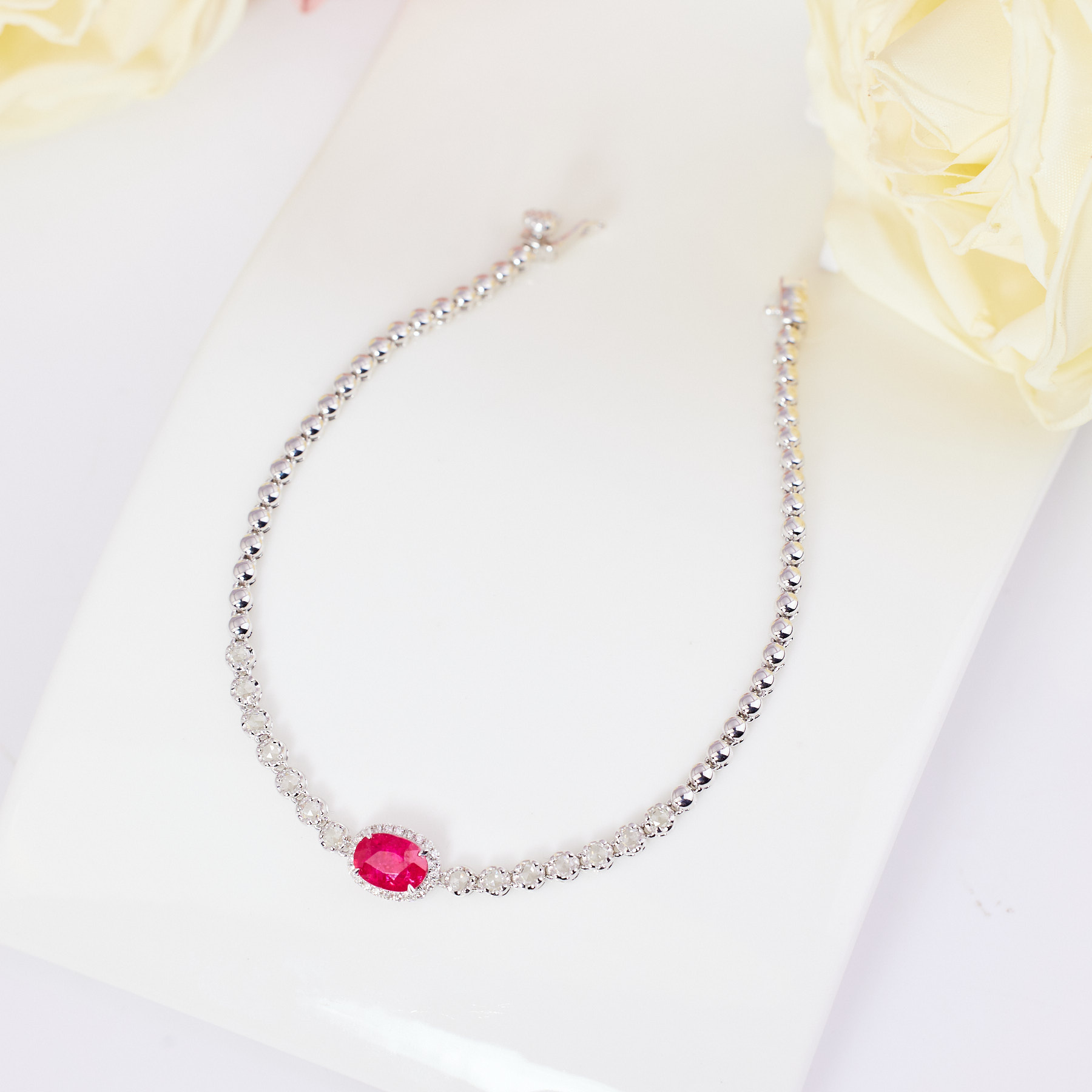 玉峰珠宝丨安娜【君故】红宝石手链*18K镶嵌*U7031多样性发其一