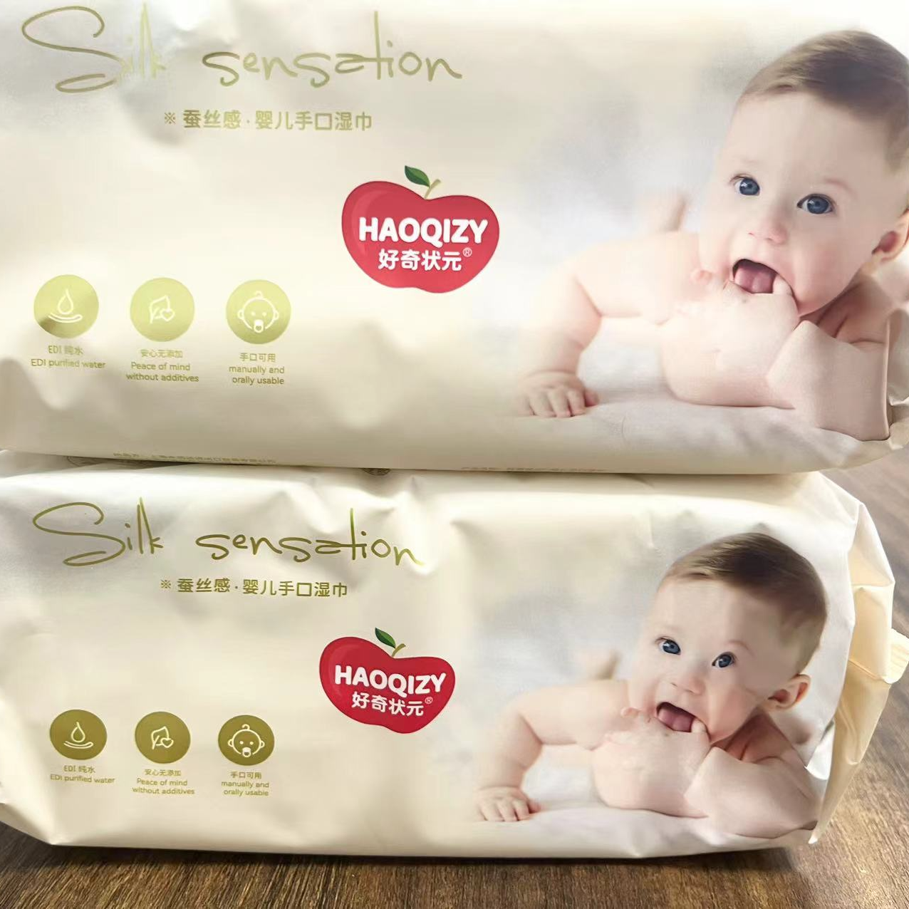 婴儿手口湿巾大包装（每包100抽）