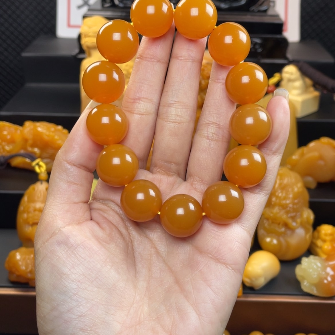 【闪购商品】石英质玉颈饰合金安****子