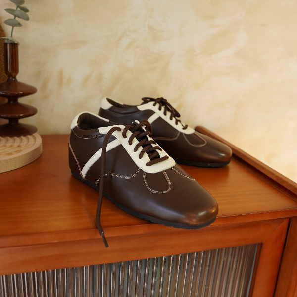 棕色牛皮德训鞋女款软底 简约阿甘鞋运动休闲鞋