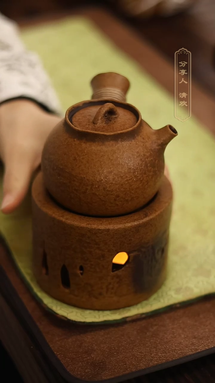 【闪购商品】灰念石窟温茶炉+酱釉拇指侧把