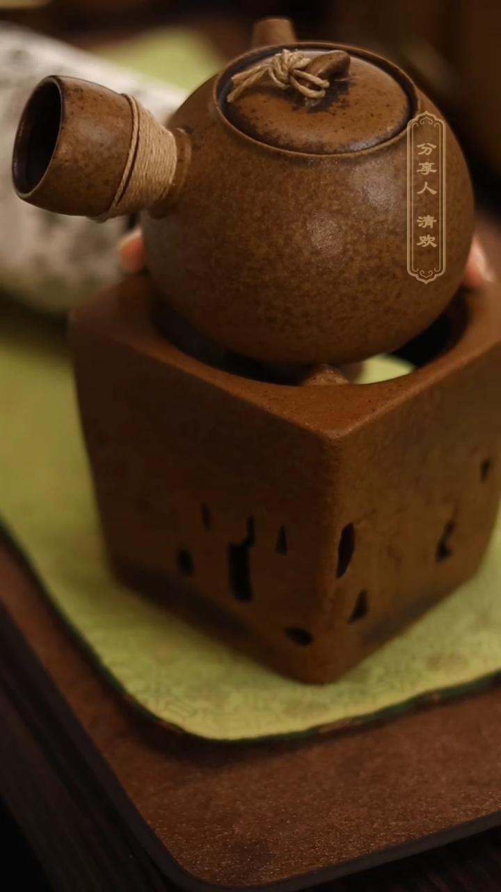 【闪购商品】灰念石窟酒精炉+酱釉鸣泉侧把