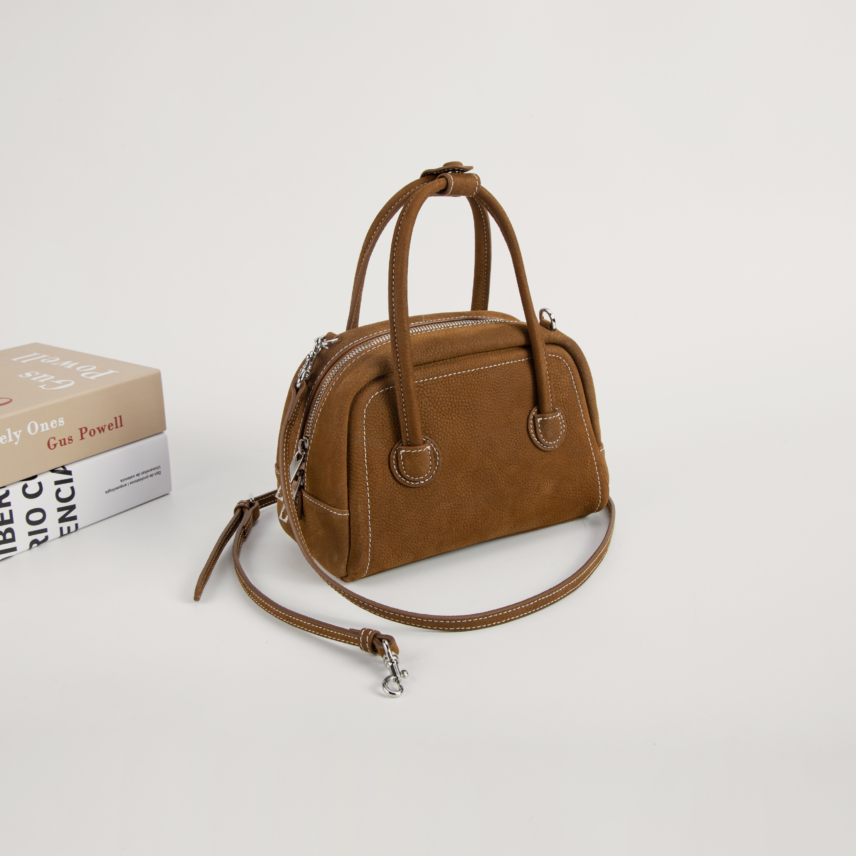 2023新款手提时尚保龄球包小众通勤百搭绒面真皮手缝线单肩斜跨包