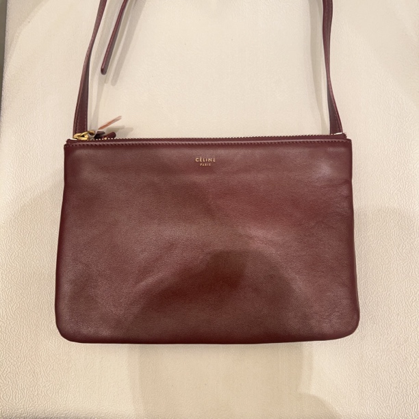 95新 Celine/思琳 Celine 思琳百搭款酒红色单肩包