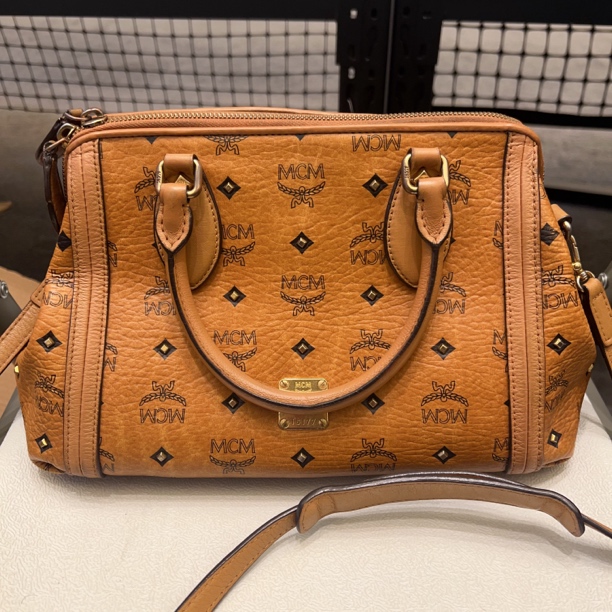 95新 MCM MCM 时尚百搭单肩包