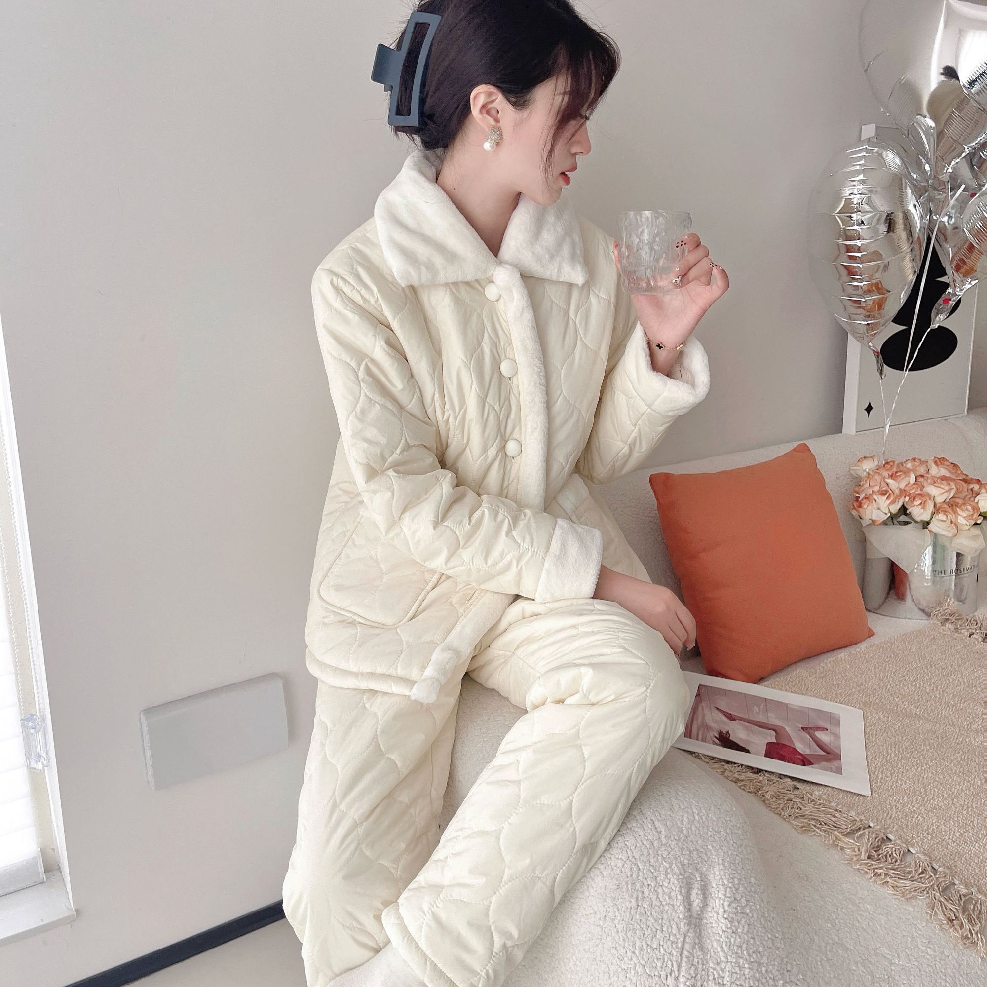 冬季三层夹棉加绒加厚保暖轻奢可外穿舒适长袖翻领棉袄女睡衣套装