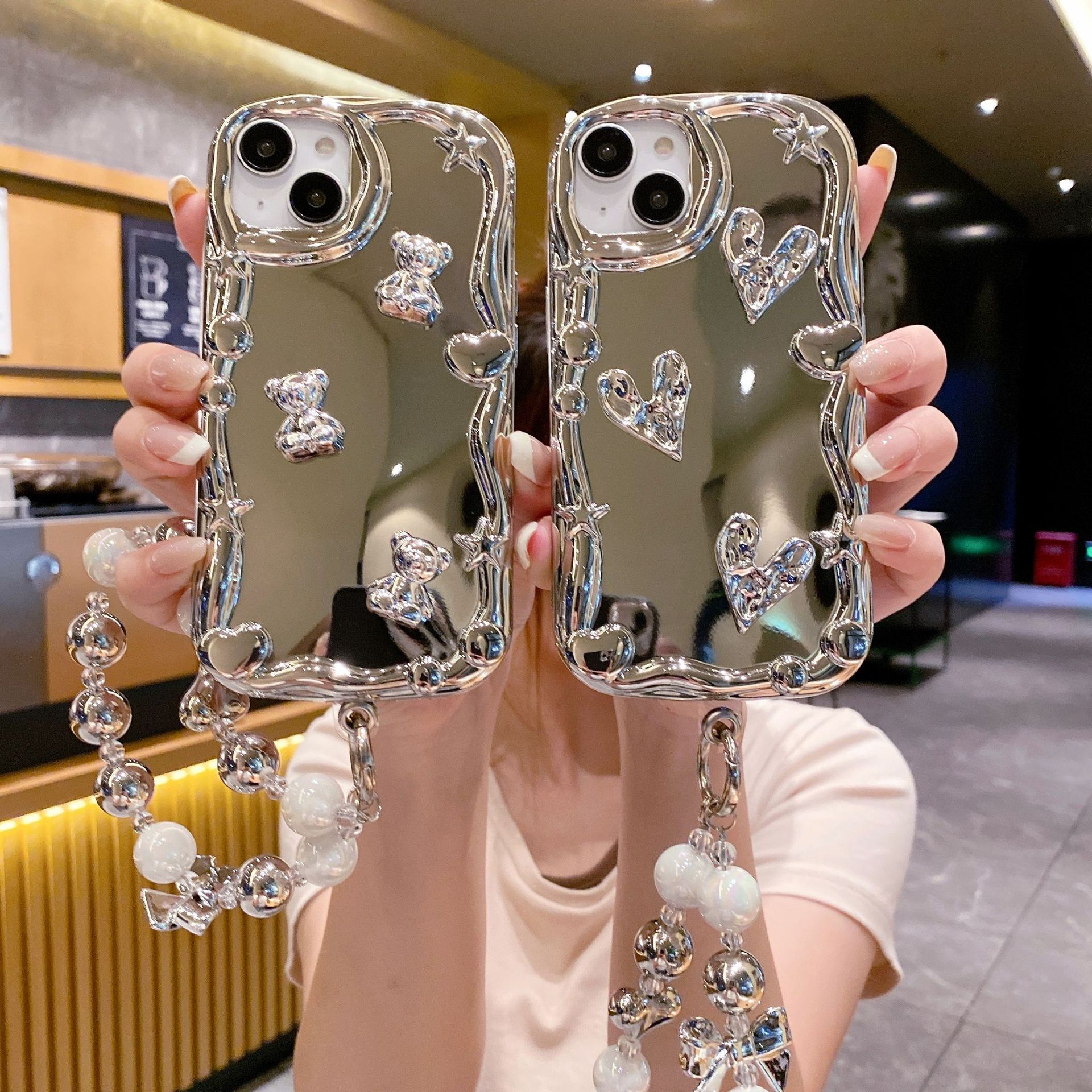 INS爱心女款iPhone15手机壳创意潮牌苹果13网红通用小熊防摔全包