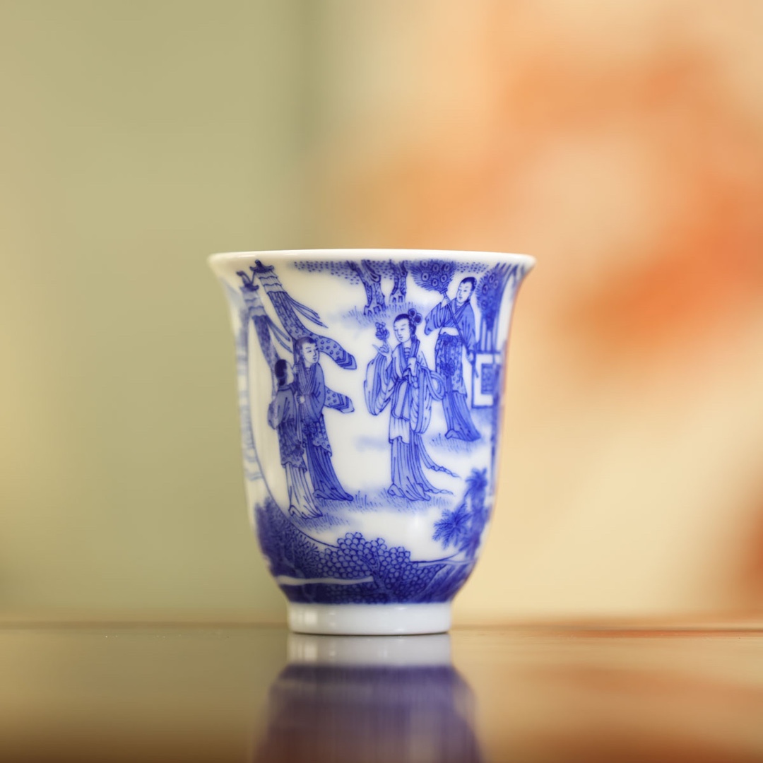 春风祥玉-青花珍藏蟾宫折桂闻香杯-手工陶瓷有差异