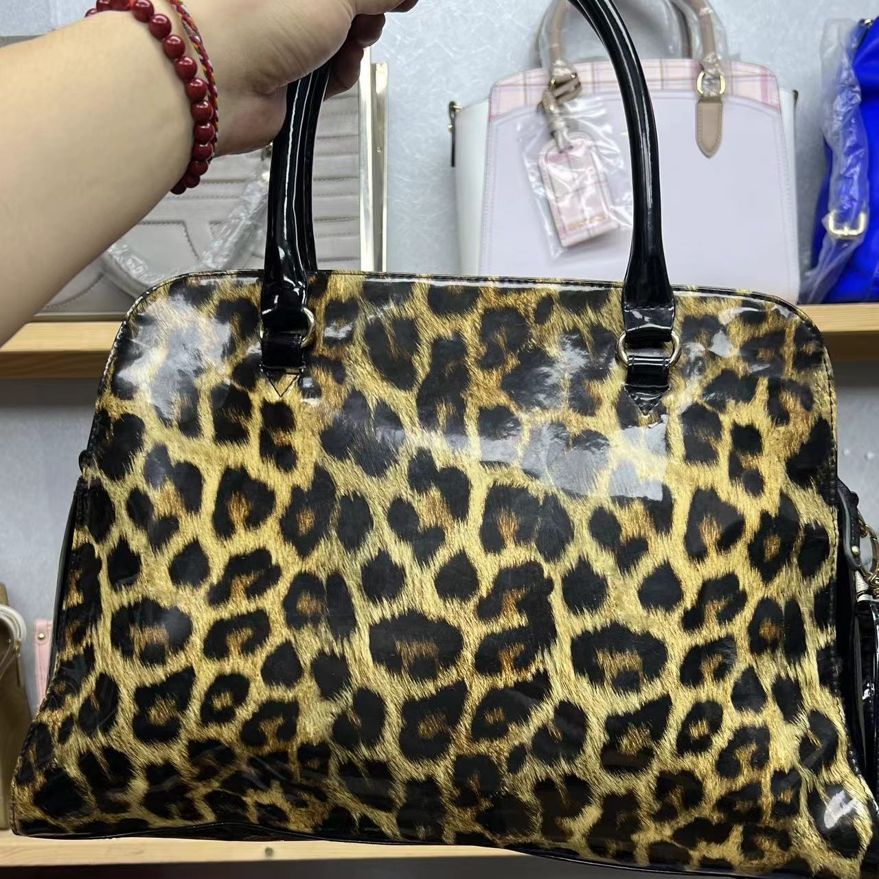 轻奢时尚百搭女士托特包潮流单肩肩包休闲夏季小众简约经典单肩