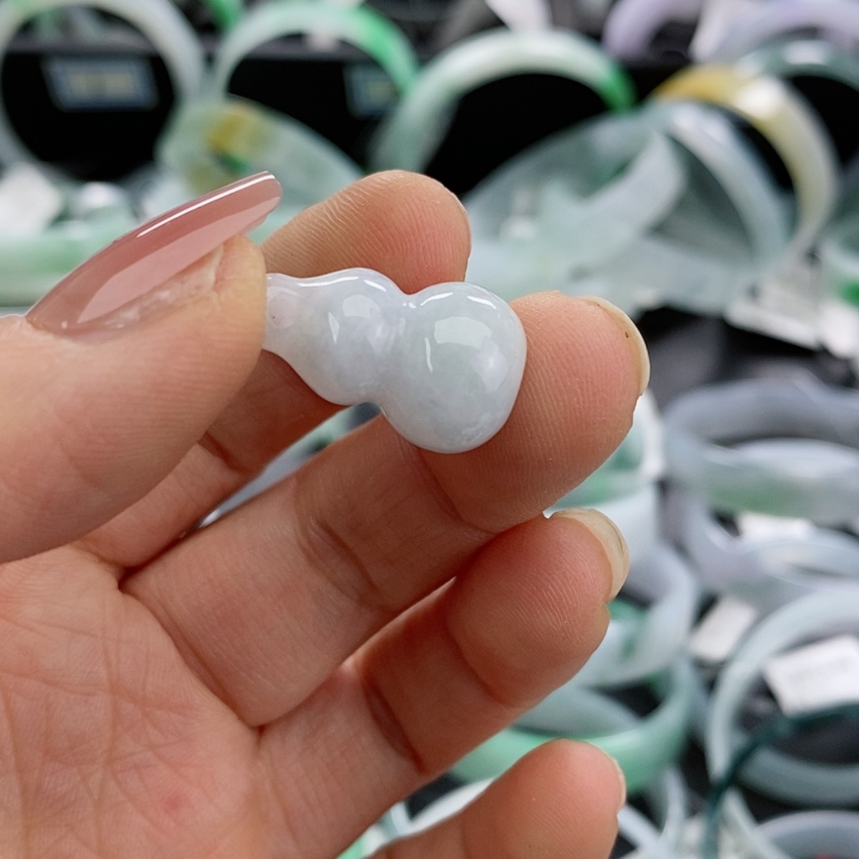 【闪购商品】翡翠颈饰未镶嵌