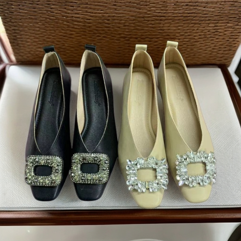 2.5公分平底女鞋气质单鞋时尚百搭豆豆鞋方头平底鞋女鞋气质休闲