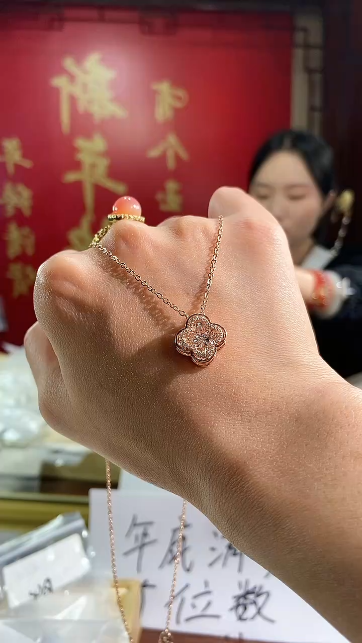 【闪购商品】钻石吊坠(不含链)银S925镶嵌吊坠