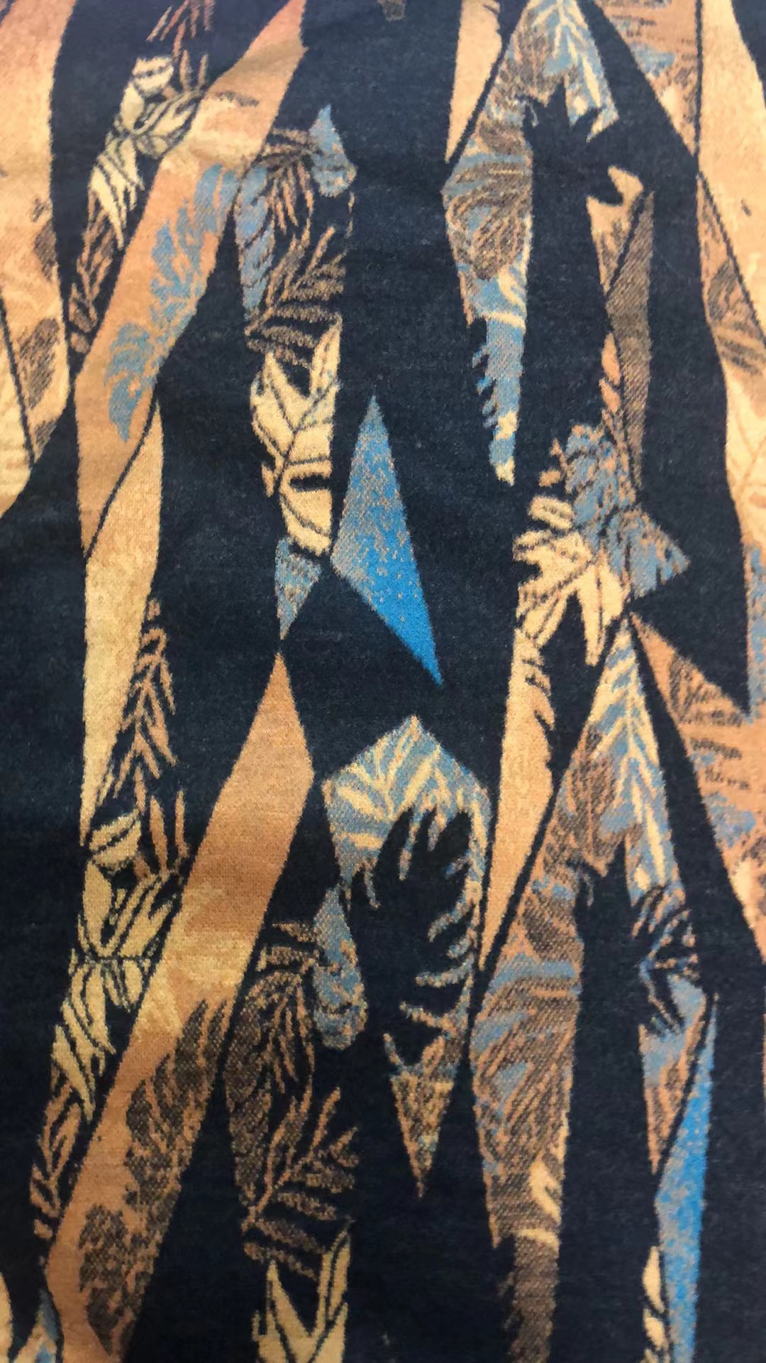 蓝枫叶织花奥羊绒 瀚翔高订服装面料