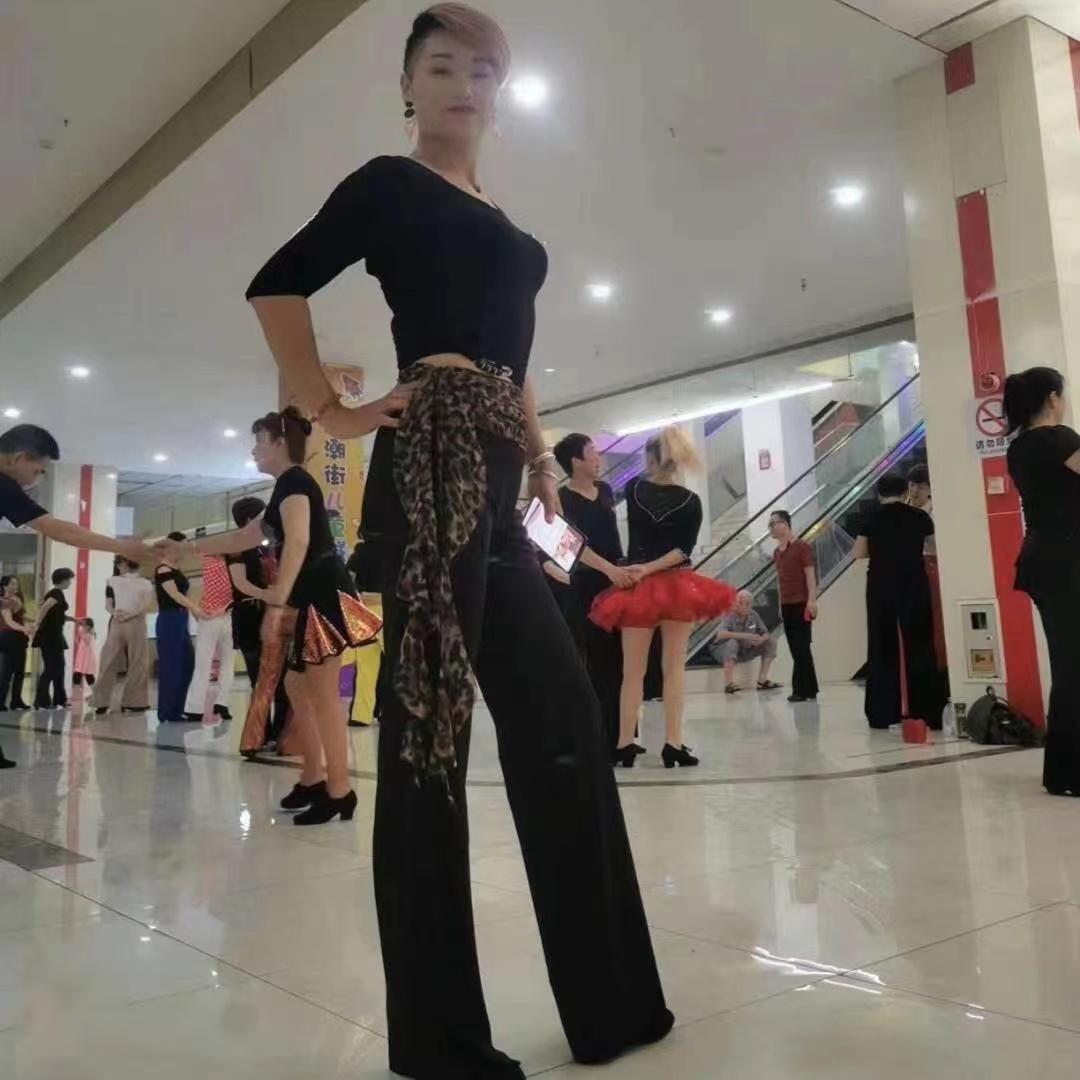 七海舞服三步踩女式水兵舞广场舞时尚舞蹈裤子