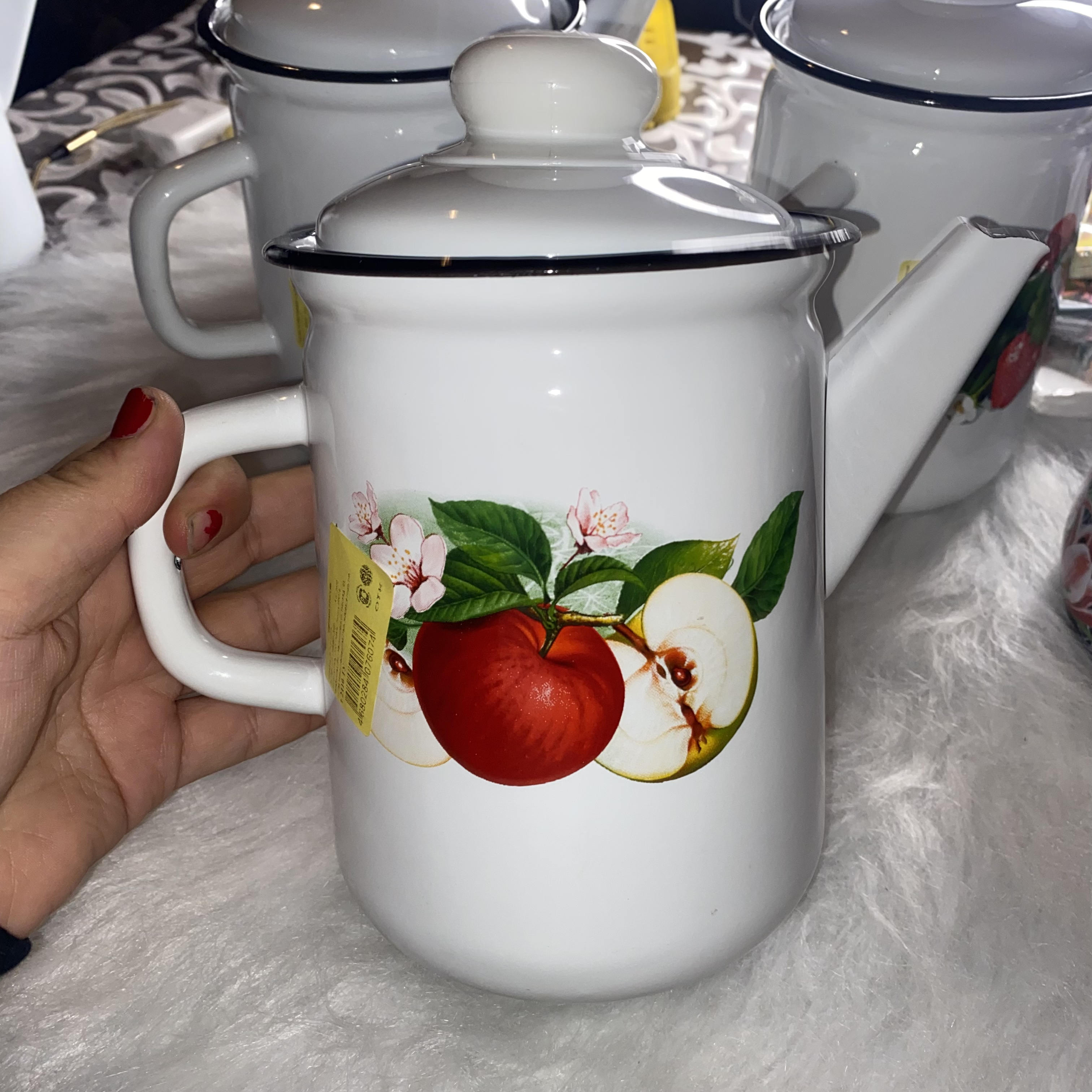 俄罗斯原装进口搪瓷2升茶壶泡茶奶茶壶冷水壶加厚长嘴带盖大容量