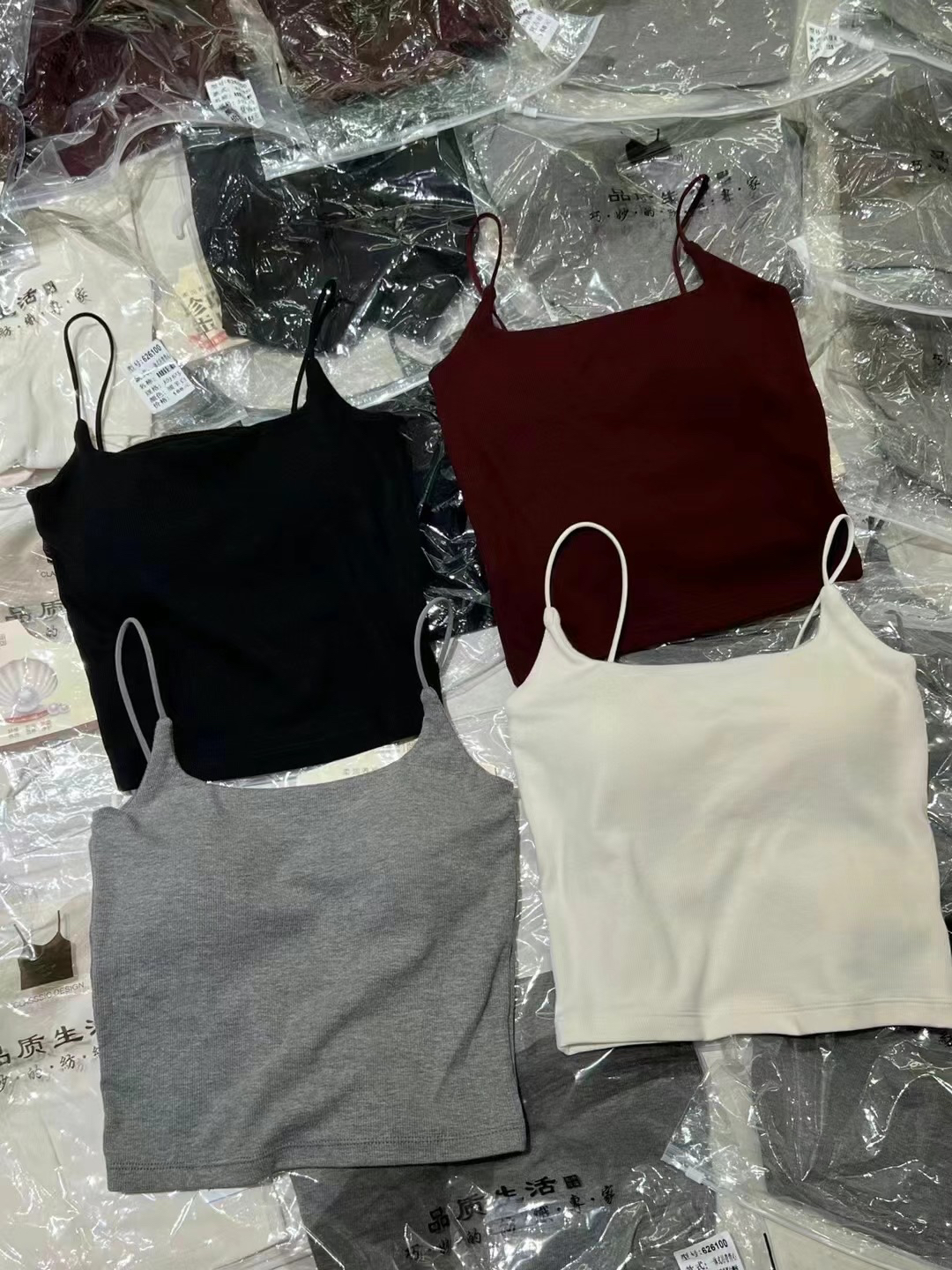 细肩带带胸垫吊带美背打底磨毛背心女内搭紧身上衣