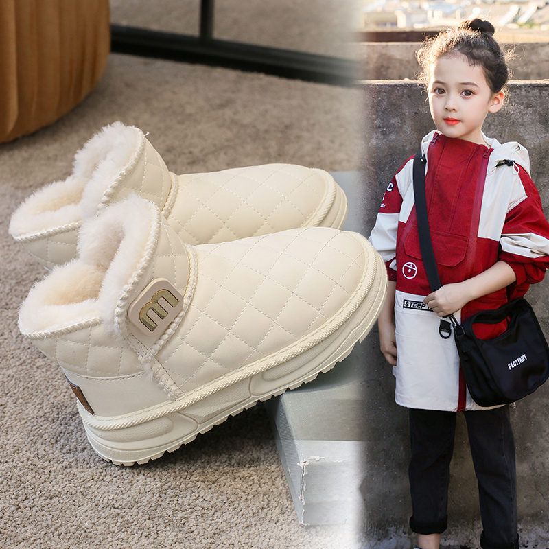鸿星女童雪地靴2023新款冬季加绒加厚儿童棉鞋中大童防滑保暖鞋子