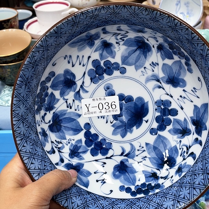Q****G36鹿屋家的美丽瓷器