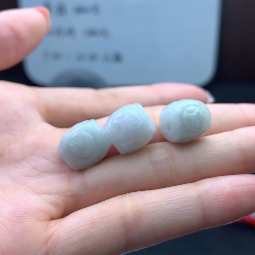 【闪购商品】翡翠颈饰未镶嵌知***?