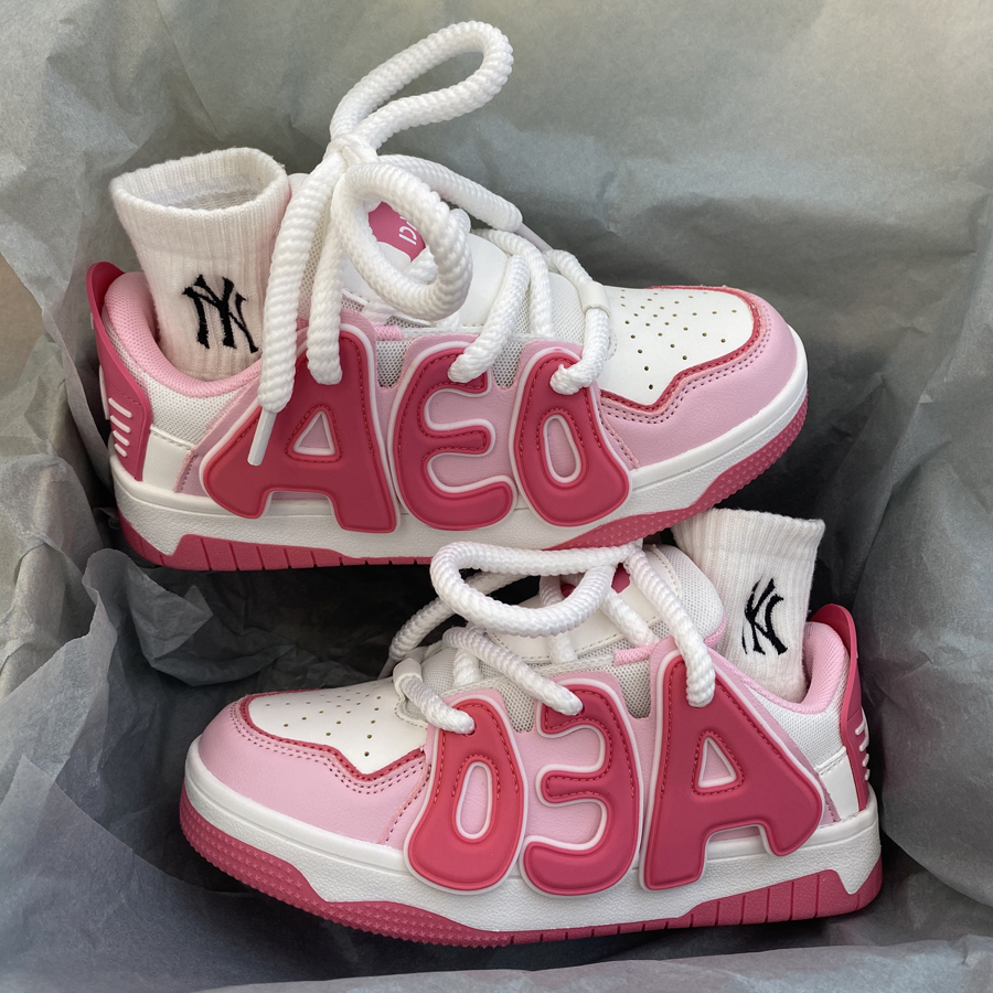 粉色少女系颜控新款立体字母板鞋chic不撞款的休闲运动鞋女 ins潮