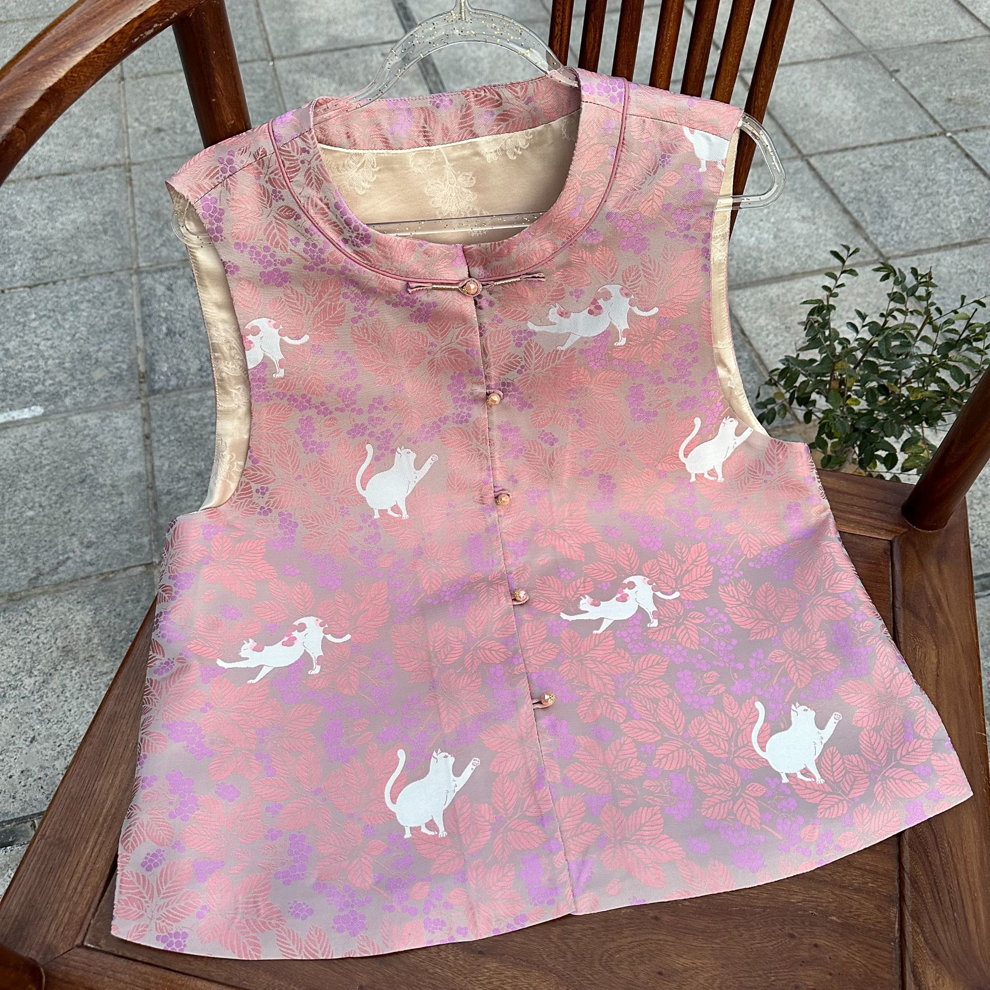 【现货实拍】钱小萍新中式马甲国风宋锦上衣时尚百搭【猫咪日记】