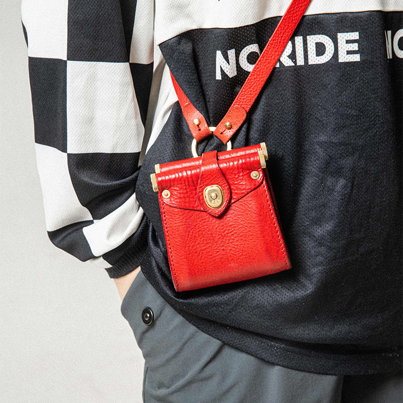 小心思挂袋霍尔文Box皮斜跨通勤耳机复古钱包卡套