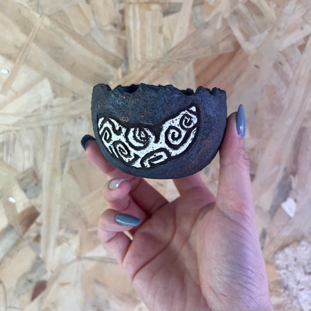 FFF333xCYD联名小蛋盆黑陶透气小巧轻盈异形