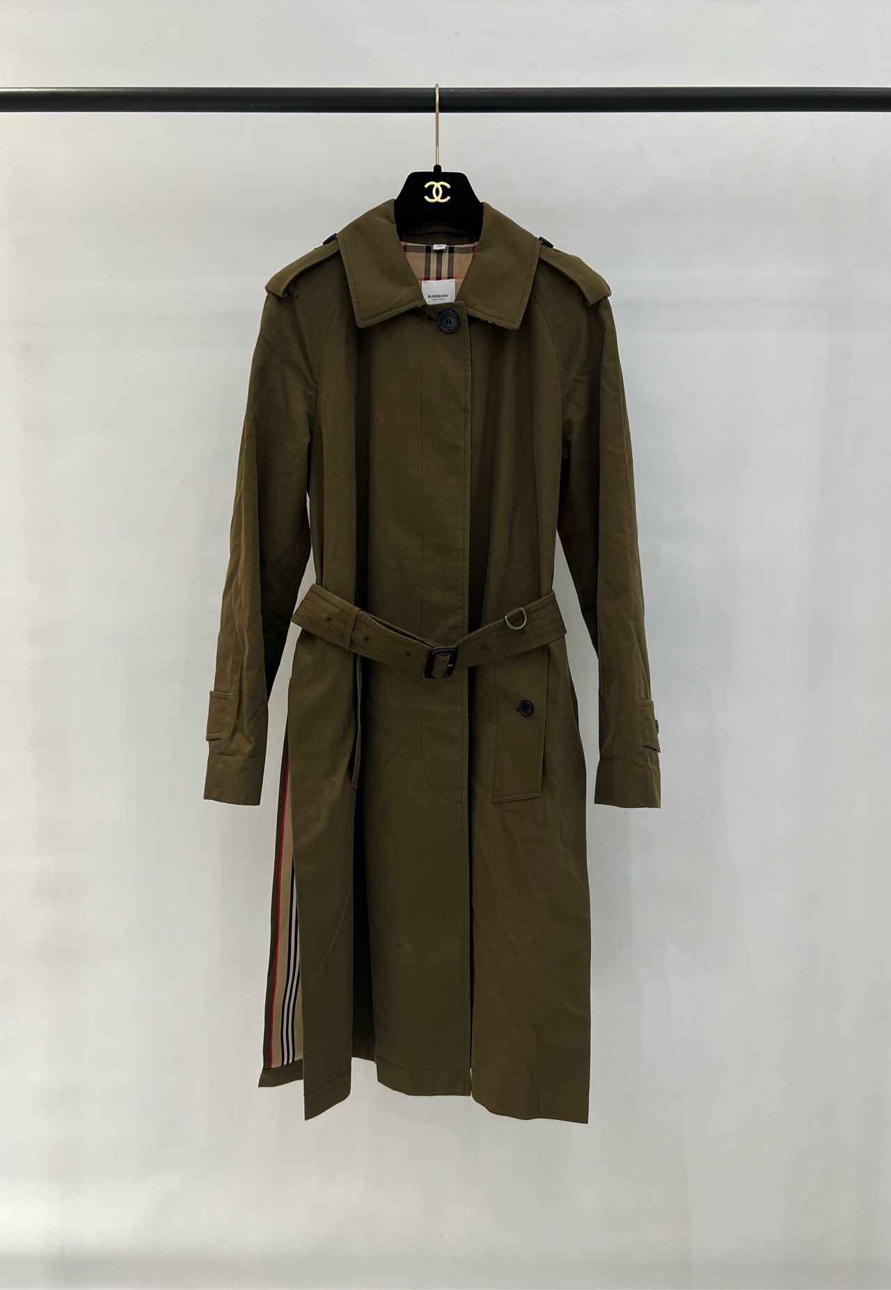 99新 BURBERRY/博柏利 军绿色风衣 UK4码 00597