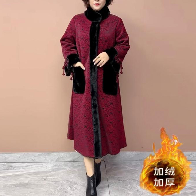 高档妈妈冬装长款外套中老年女士阔太太加绒加厚高端中长款劲为图