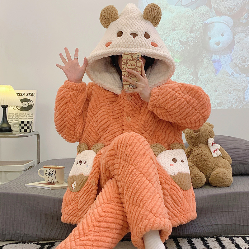 冬季加厚珊瑚绒睡衣女三层夹棉开衫可爱保暖连帽家居服可外穿套装