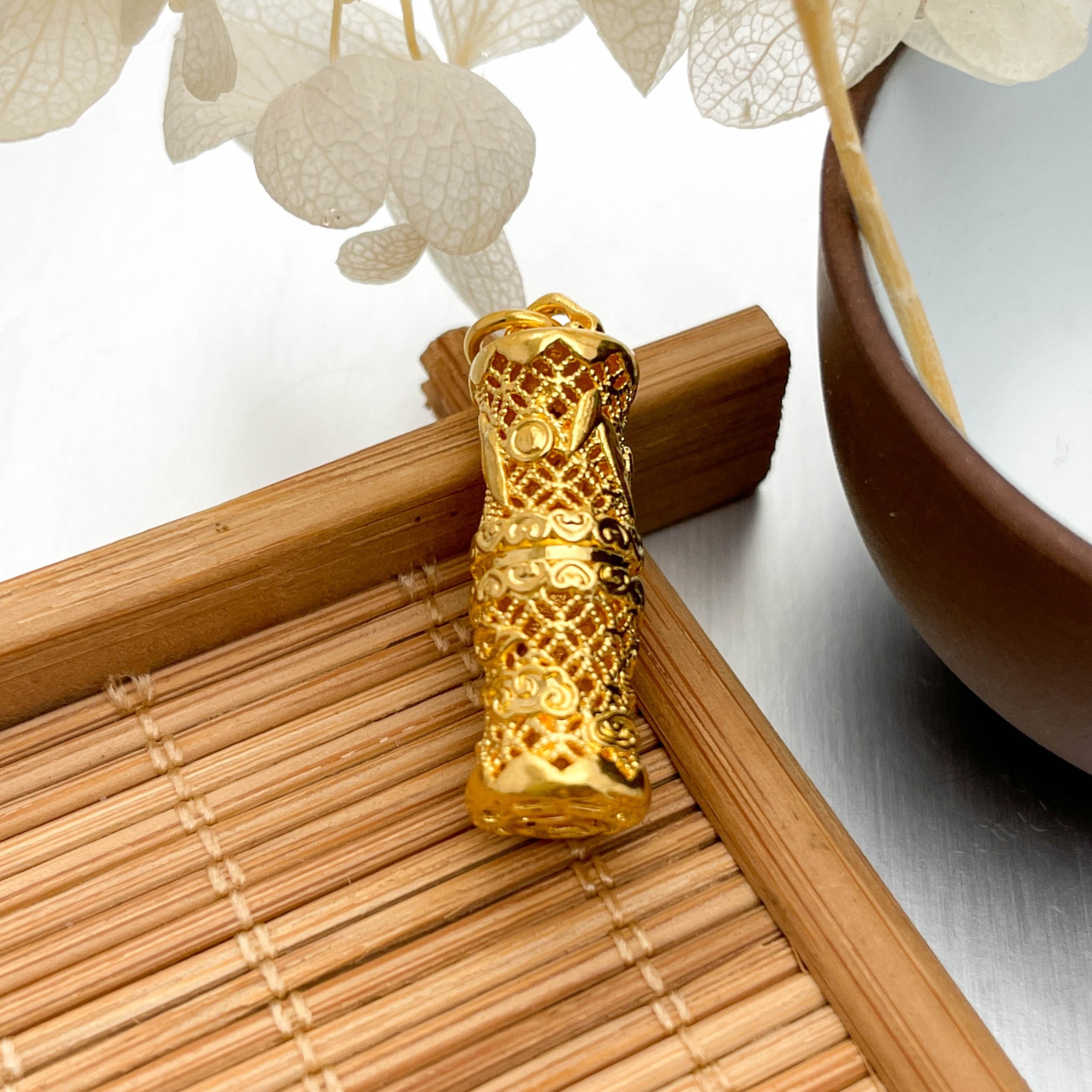 【粥粥专享】足金999 无氰工艺新款时尚黄金龙柱吊坠   1.25#