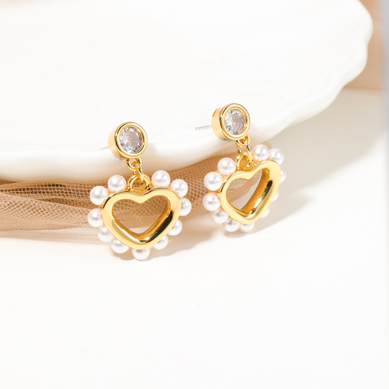铜合金仿珍珠耳饰 5399 桃心珠珠耳钉女个性时尚气质轻奢耳饰