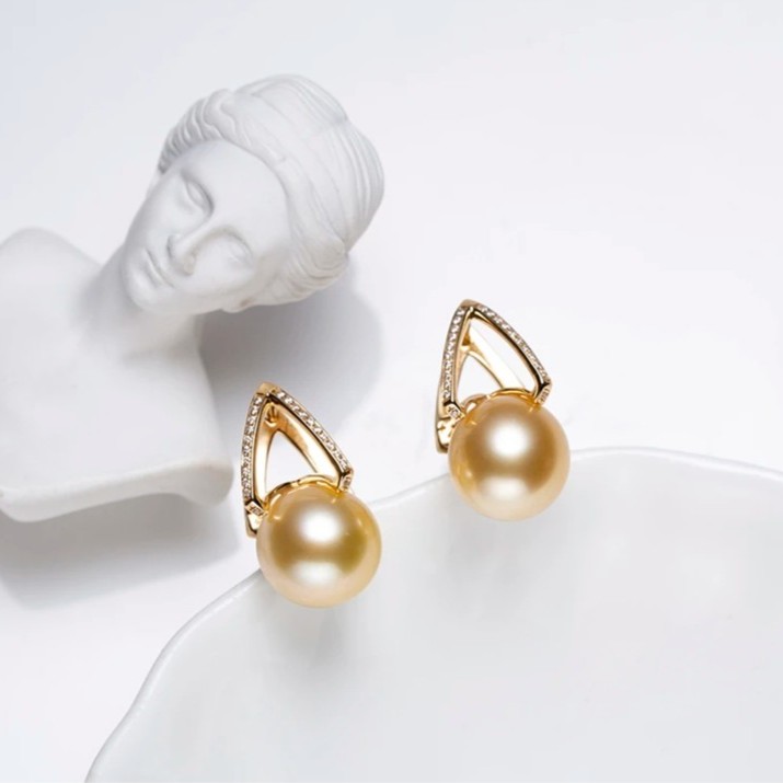 5214 V字珠珠耳钉气质轻奢耳饰百搭时尚复古高级