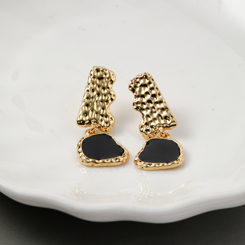 5616 黑色耳环女个性时尚气质轻奢耳饰复古高级感