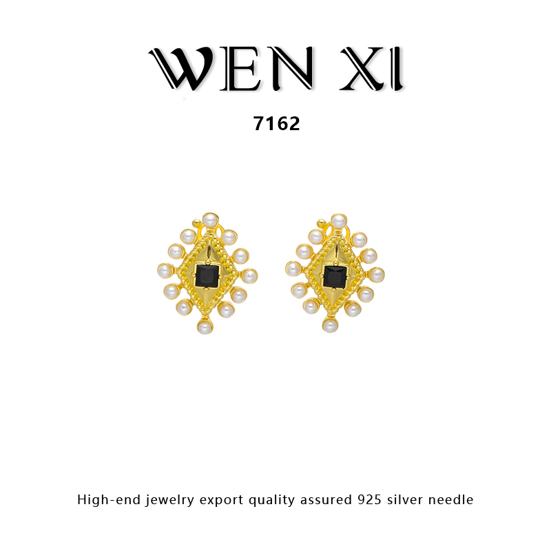 7162 菱形珠珠耳钉女美感轻奢时尚个性优雅小众