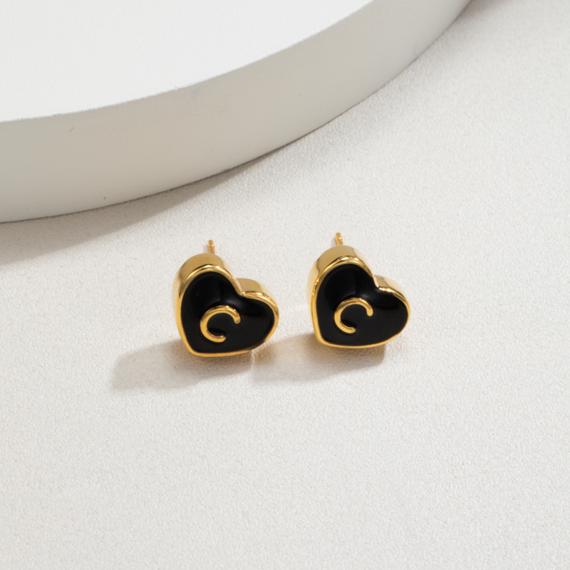6371 爱心字母耳钉轻奢耳饰时尚百搭耳环小众个性