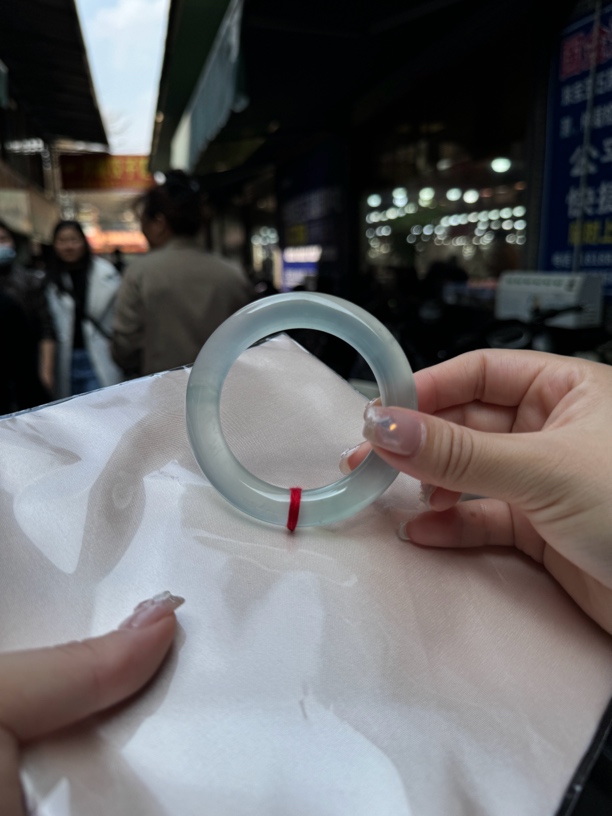 （新手）手镯圈口的测量，不会佩戴的可以看置顶视频。手掌珠宝