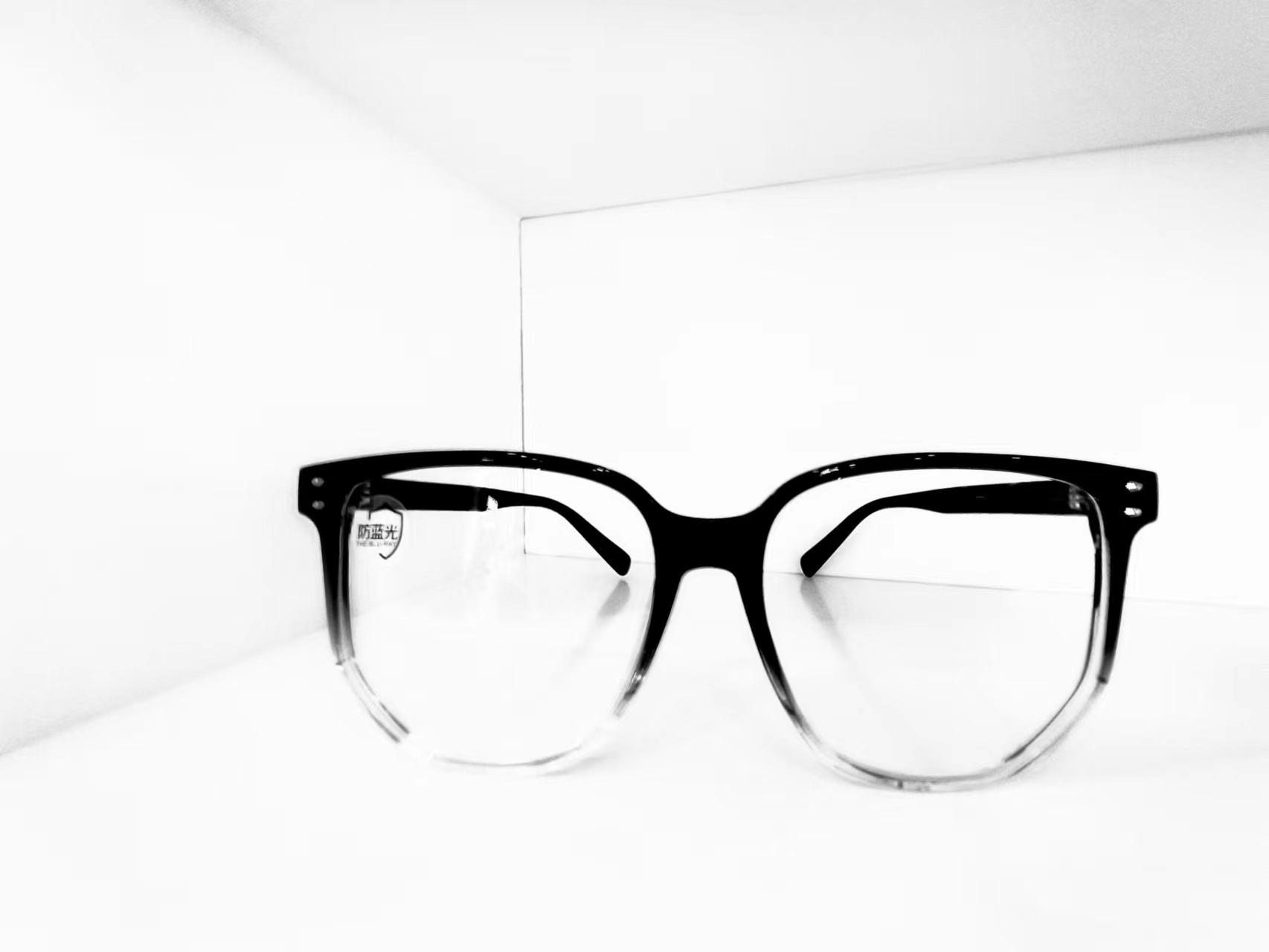 网红韩版大黑框TR