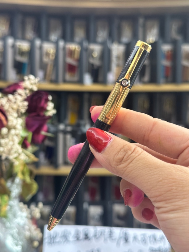 罗珊实拍126宝珠笔文具用品