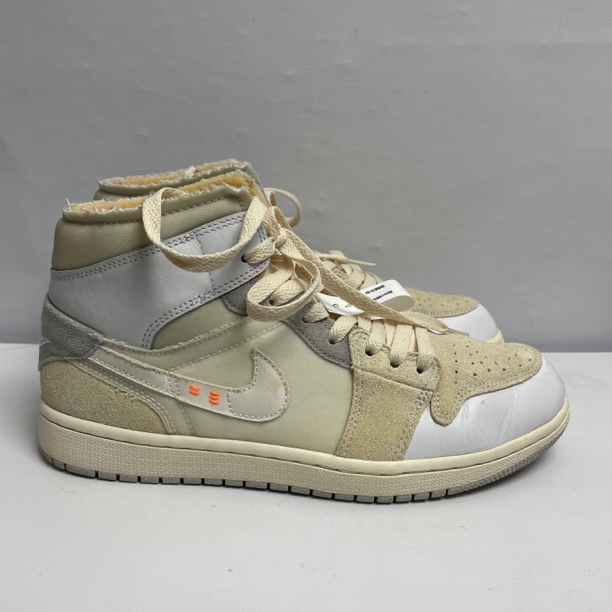 Aj1 Mid白灰/42码/9新/二手正品篮球鞋/实图如下