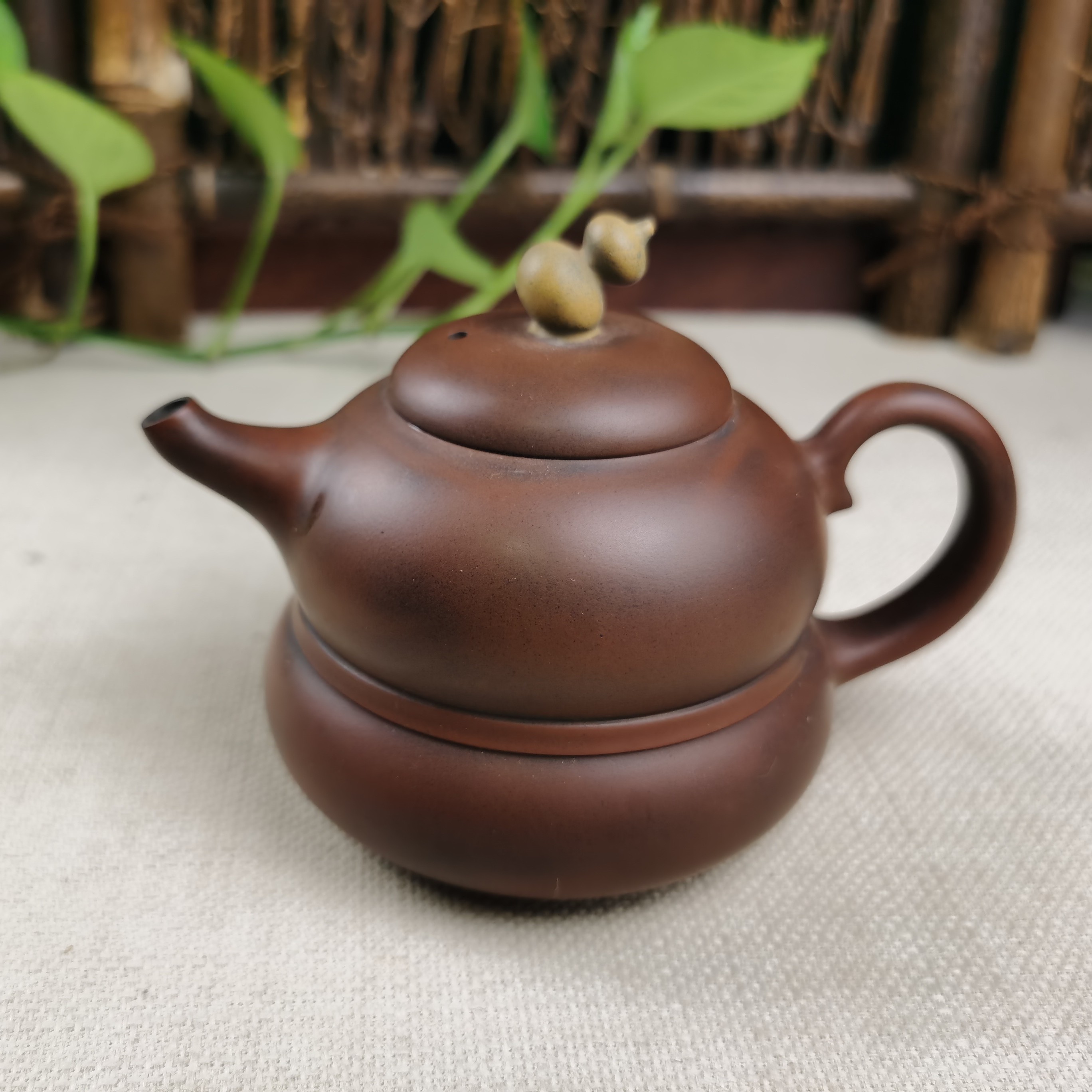 小号球孔 葫芦上挂葫芦 福上加福 180毫升 坭兴陶茶壶 揽众山小壶