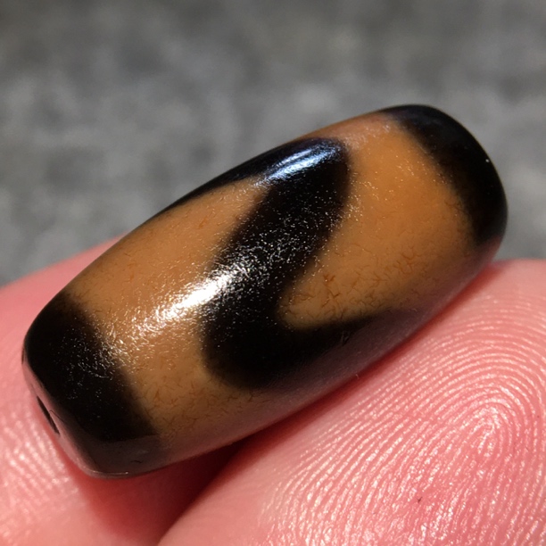 【吉珠甄选】黑金牙牙玛瑙桶珠吊坠 手工精品任晓攀顶珠