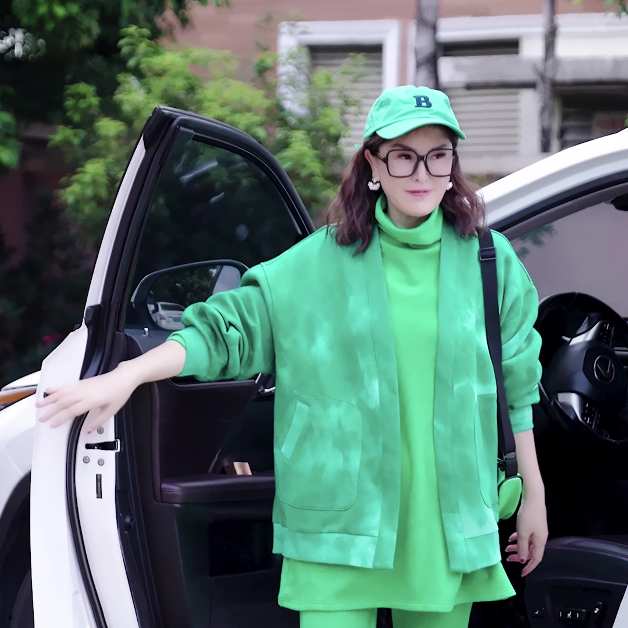 纯色扎染休闲外套女秋冬宽松显瘦开衫卫衣2023新款