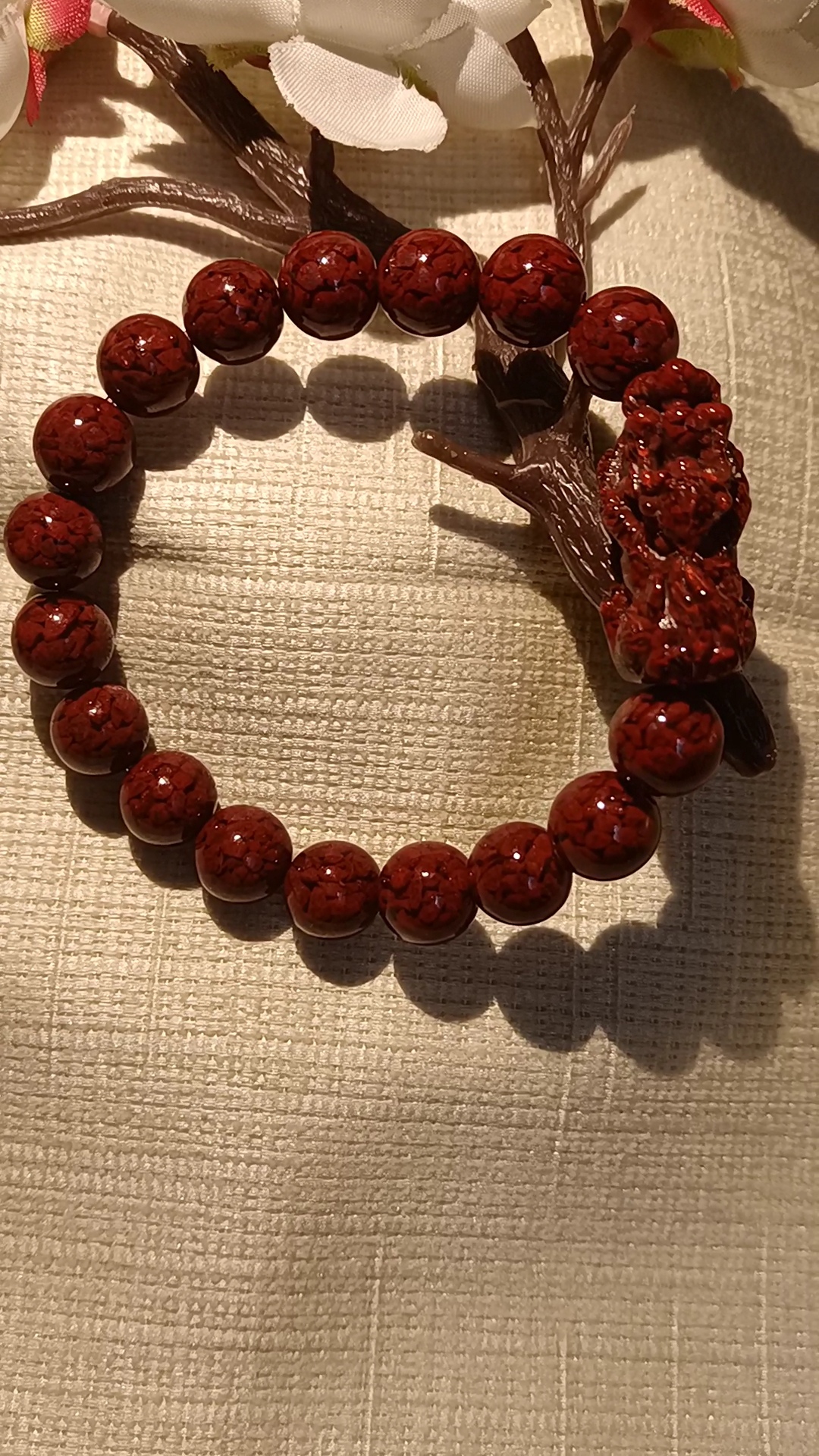含辰砂工艺品正品朱砂本命年9厘光珠晶体砂貔貅手串