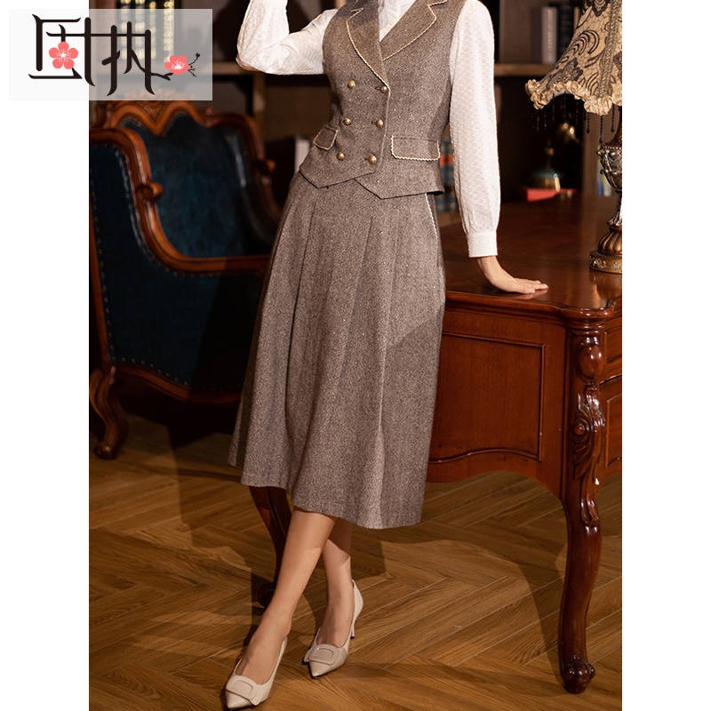 【芊芊专属】固执秋冬新款法式复古小个子纯色中长a字半身裙