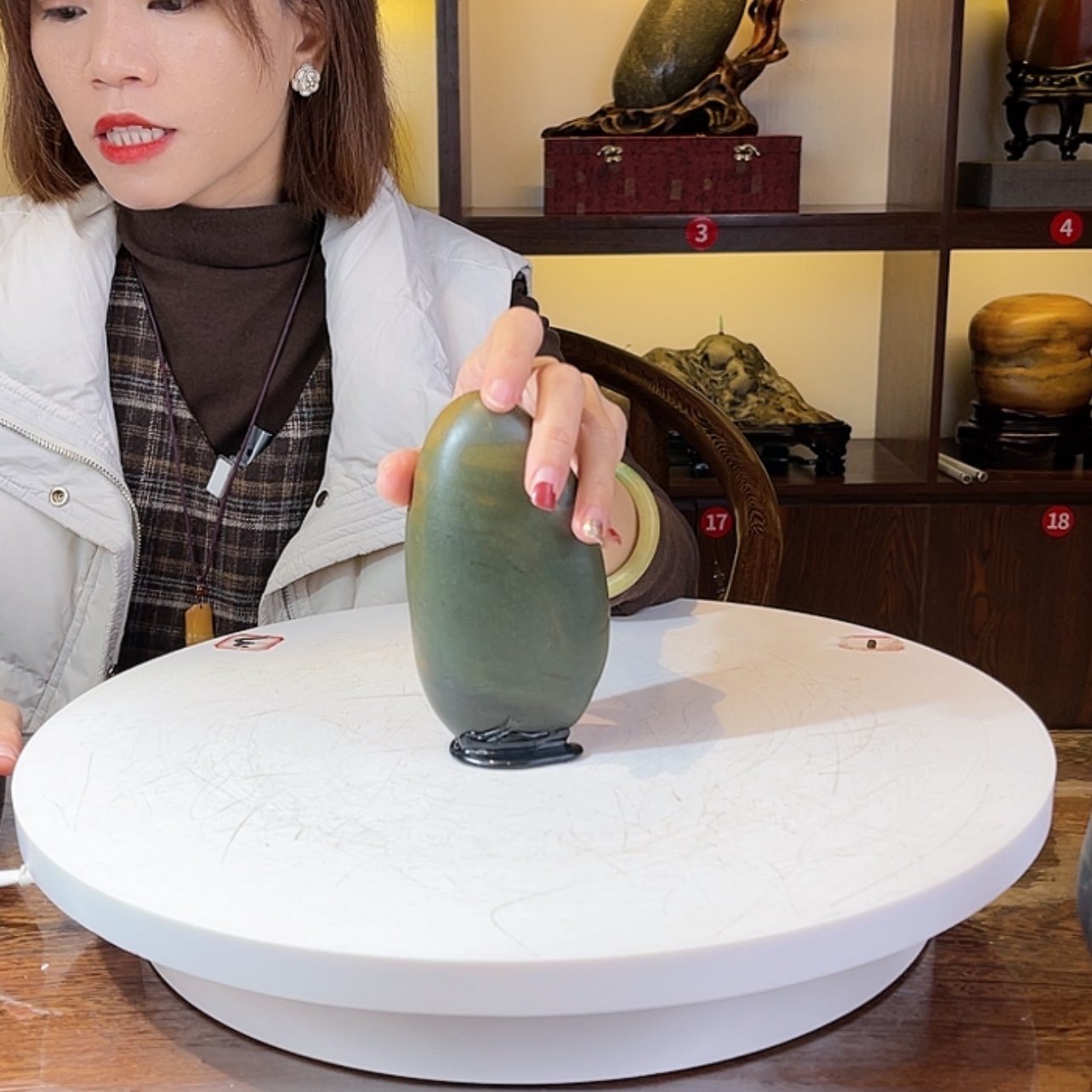 【闪购商品】书法大湾石