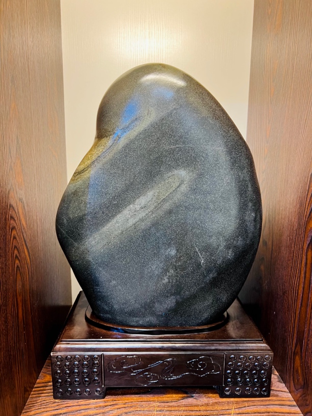 贵州乌江石：人物石（带座）